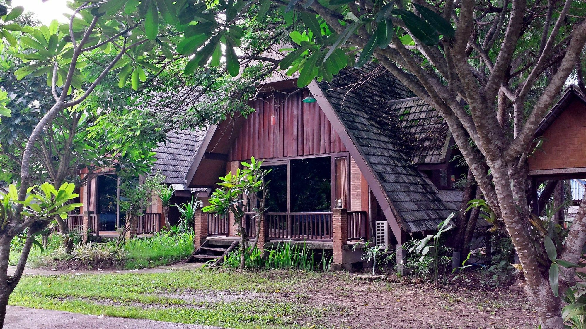 Pai Kiniman Resort Экстерьер фото